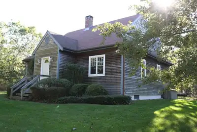 Image de Isolé mais à quelques minutes des plages et du centre-ville Edg