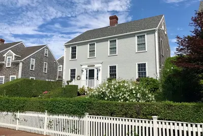 Casual Nantucket Charmer