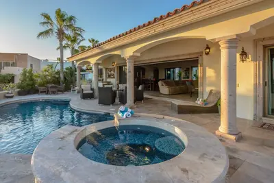 Image de Cabo Home w / Concierge + Piscine privée et plage!