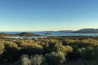 Image de Gîte en Rdj indépendant dans villa Ste Lucie de Porto Vecchio classé 3 *