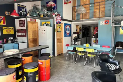 Image de Au Loft Garage avec piscine privative et grande terrasse