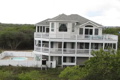 Image de Destiné à être, notre château de sable au bord de la mer