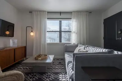 Image de Abode | Marathon Village | Cozy Nashville Retreat