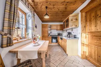 Image de Appartement Kuni im Blockhäuserl - Les blockhaus de Heumann à la forêt