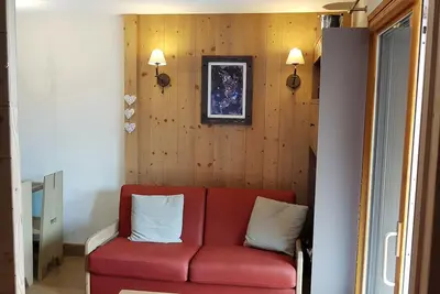 Image de Risoul appartement T2 4 couchages ménage compris départ et retour skis aux pieds
