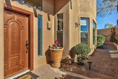 Image de Plain, Maison de ville de luxe à Souhaitable, Gated, Golf Communauté