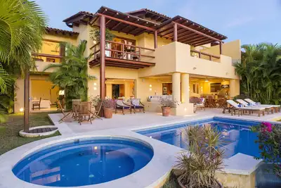 Image de Villa de 5 chambres dans la résidence sécurisée de la communauté de Punta Mita