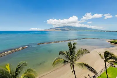 Image de Emplacement spectaculaire Ocean Front! Tout vacances Plage devrait être!
