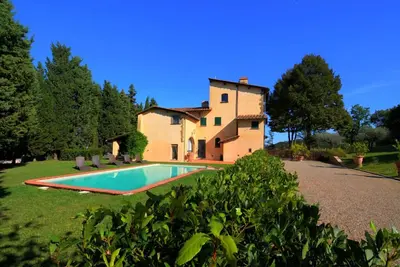 Image de Villa près de Florence avec piscine privée