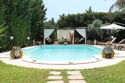 Image de Villa Fantastique Avec Piscine