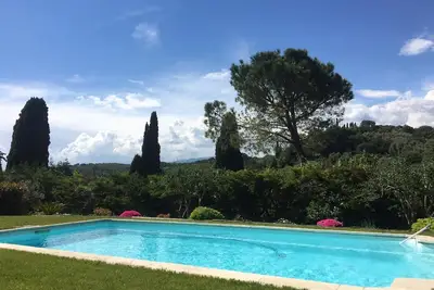 Image de Belle villa au calme avec piscine privative proche plages -Wifi