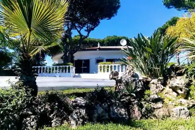 Image de Classical Luxury - Holiday Villa for Rent