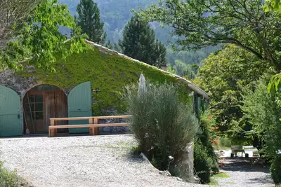 Image de Grande maison de caractère, Drôme Provençale, Tranquillité, 12 personnes;