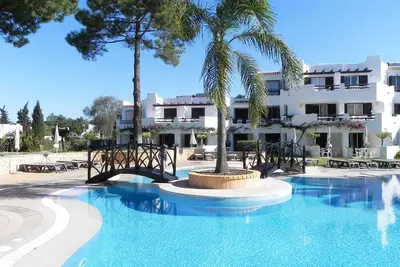 Image de T1 situé dans Balaia Golf Village Resort 4 étoiles, 450m Sta. Plage d'Eulália, Albufeira