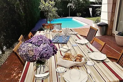 Image de Belle maison de ville avec piscine privée