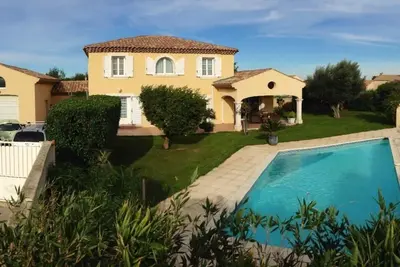 Image de Villa familiale avec piscine proche mer