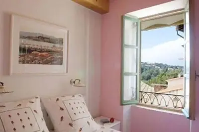Image de Appartement romantique avec terrasse dans le centre historique