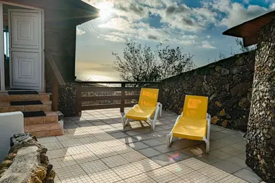 Image de Appartement dans une ferme dans un endroit calme sur le bord de la réserve naturelle
