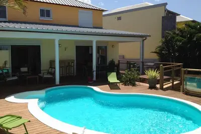 Image de Villa de charme avec piscine chauffée et jacuzzi (6/7 personnes).