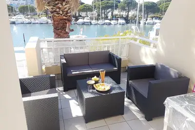 Image de Rare Port Camargue Tres Bel Appartement Double Largeur 2 Chambres