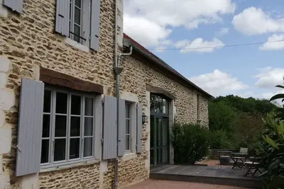 Image de Le Tournebride du Château: Tranquillité et standing dans les Gorges de la Sioule