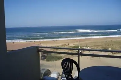 Image de Superbe vue sur les vagues de la graviére, appartement très lumineux et calme