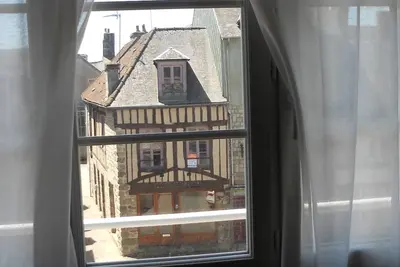 Image de Appartement F3: 85 m2 avec 2 chambres, Salon, Cuisine, Salle de bain. . .