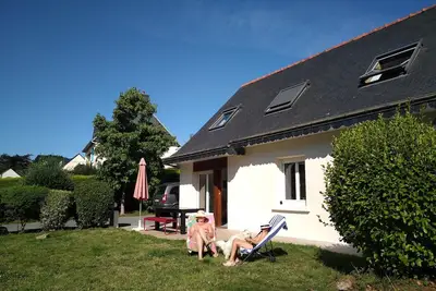 Image de Maison avec jardin clos, accès à la plage par sentier piétonnier
