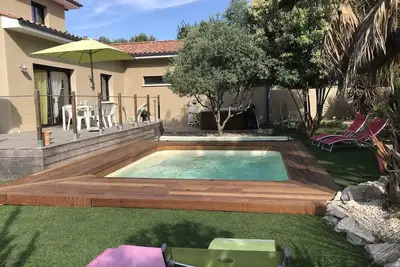 Image de Air-conditioned Villa, Terrace, pool, Spa, landscaped garden, Private parking, quiet