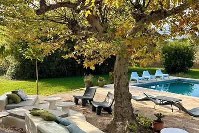Image de Authentique Demeure Familiale pour des vacances réussies au calme