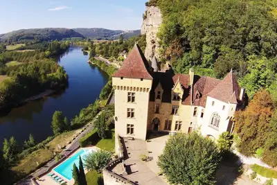 Image de Chateau D'Exception & Vue***** Surplombant Un Des Plus Beaux Village De France