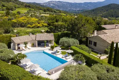 Image de Mas Provençal, Mont-Ventoux, Provence, grande piscine chauffée, Wifi, Clim