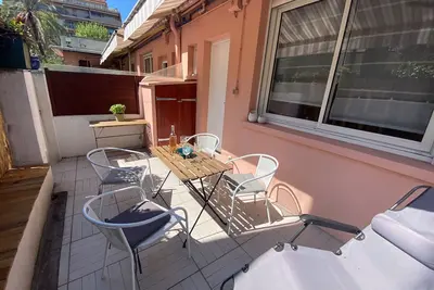 Image de Menton, 2 Pas De La Mer, Centre Ville, Studio  2 Pieces, Prestations De Qualite