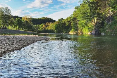 Image de Reality Ranch sur la branche sud de Sylamore Creek