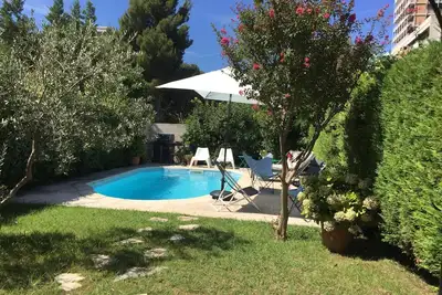 Image de Villa 6 personnes avec piscine dans lotissement sécurisé Proche des Calanques