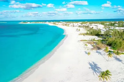 Image de Treasure Cay - Bord de l'eau avec quai