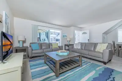 Beach Close Family Vacation Beach Home (unité inférieure)