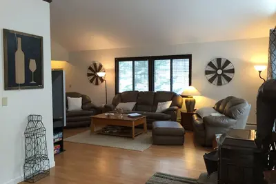 Image de Killington- 4 Chambre, 2 salles de bain, place de blanchisserie. Sleeps 12-20 +