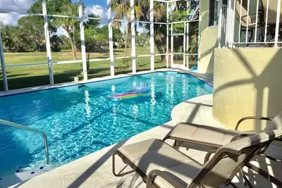 Image de Golf Breeze Villa: courte promenade jusqu'à la plage, vue sur le parcours Fairway Sanibel Island Golf Club