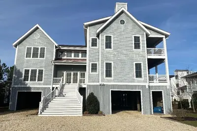Image de Private Beach Home Avec Ascenseur Dans Gated Ocean Communauté avant