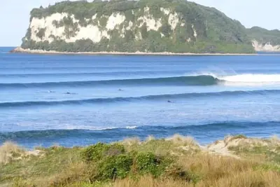 Image de Whangamata -Beachfront