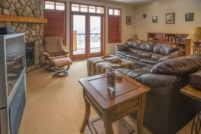 Image de SilverTip Ski In Condo @ Red + Billets de remontée à prix réduit