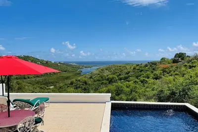 Image de Les atterrissages au-dessus du parc national de Salt River, paisible avec vue