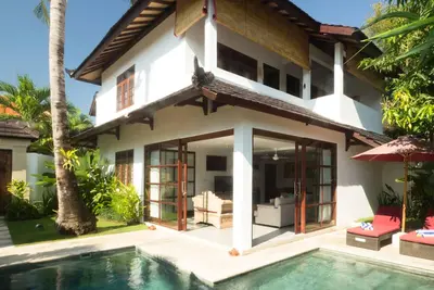 Image de Villa de 3 chambres au coeur de Seminyak # 12
