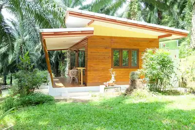Image de Bungalow près de la cascade des sources chaudes