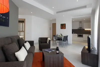 Image de Appartement de 2 chambres avec grand balcon, près du Camp Nou 5º2º