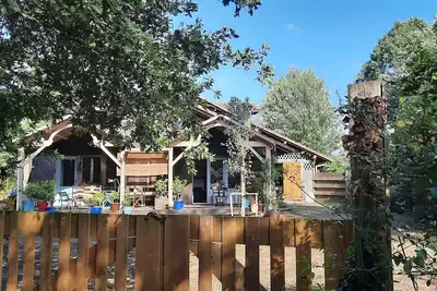 Image de Gite au coeur des Landes avec piscine privée, à proximité de l'océan.