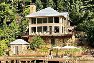 Image de Directement sur le lac - Vue indescriptible sur le lac et ses environs!