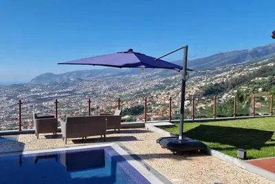 Image de Villa With heated Private Pool(additional cost) & Sea View of whole of Funchal