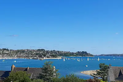 Image de Villa moderne avec belle vue mer sur le port de Perros-Guirec et l'île Tomé